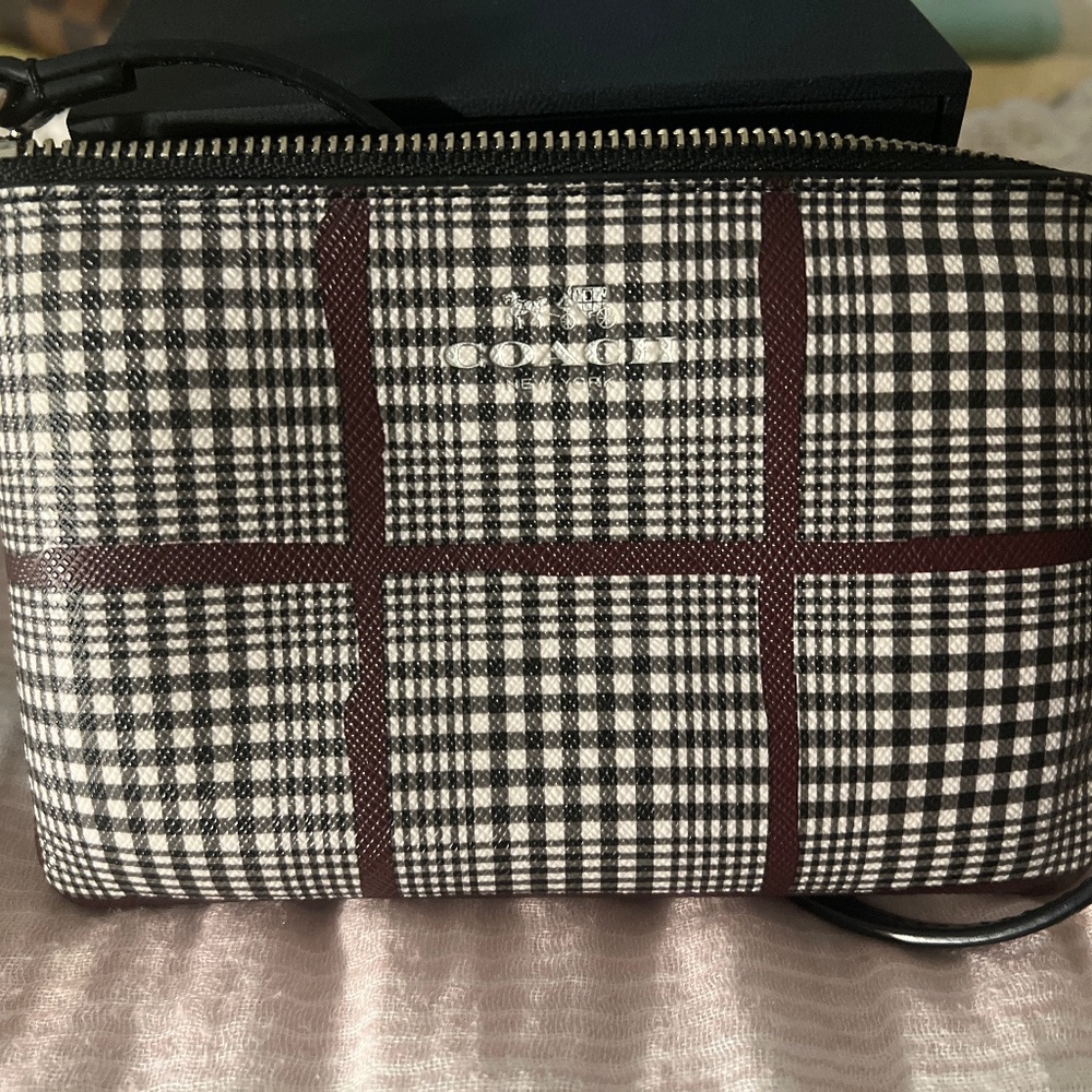 Coach Glen plaid wristlet